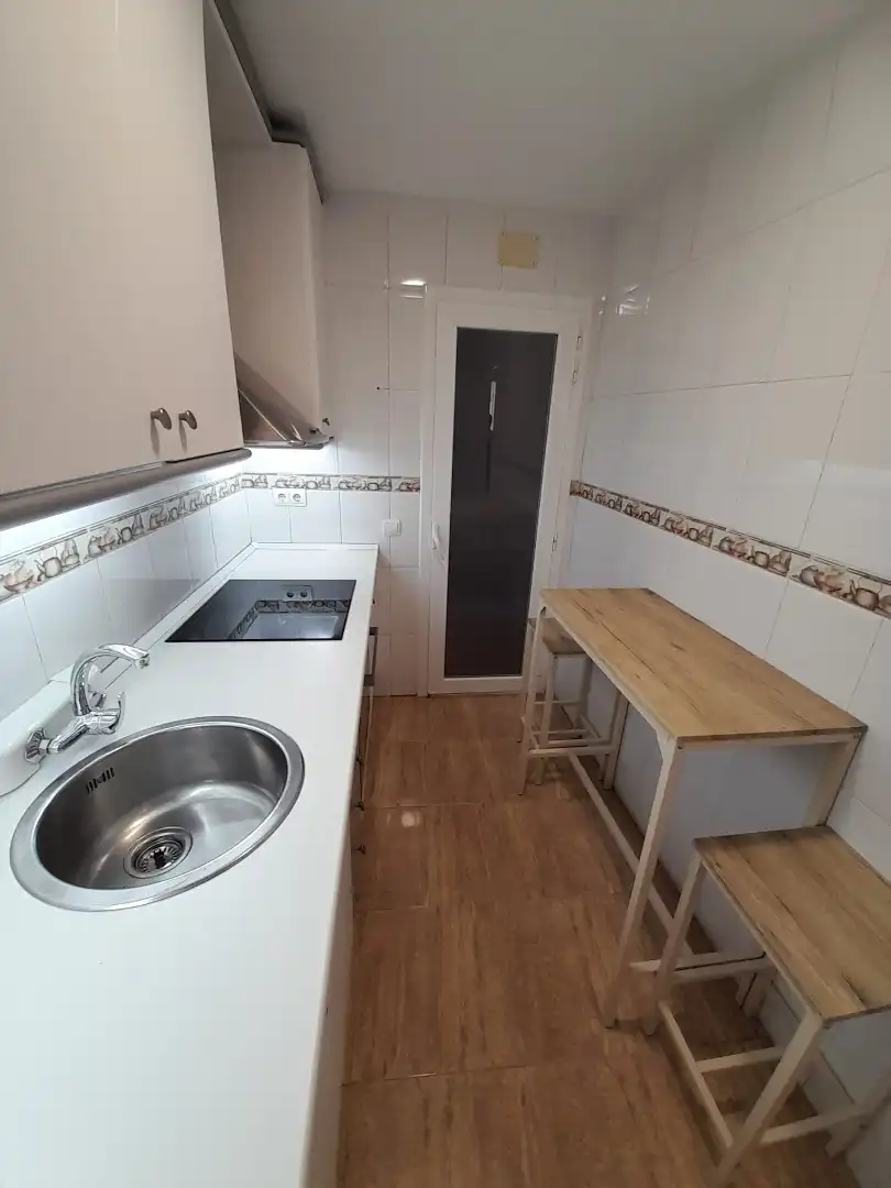 Cuina de Pis en venda en Reus amb Aire condicionat, Calefacció i Terrassa