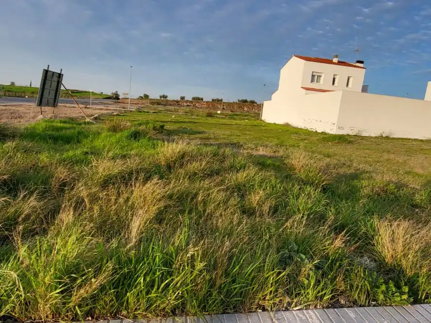 Residential zum Verkauf in Fuente del Maestre