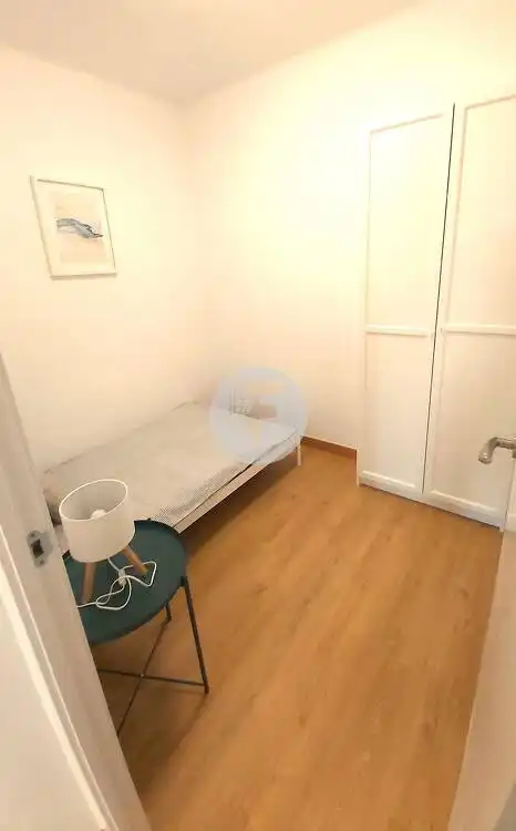 Schlafzimmer von Dachboden zum Verkauf in Rubí mit Terrasse