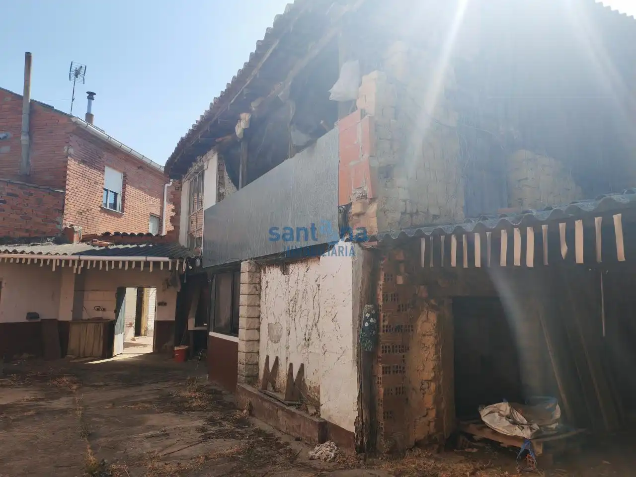 Vista exterior de Casa o xalet en venda en Turcia amb Jardí privat, Terrassa i Traster