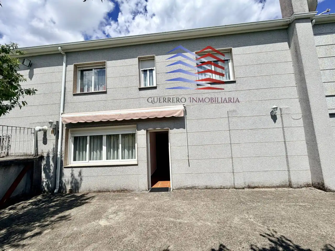 Vista exterior de Casa o chalet en venta en Coles con Calefacción, Jardín privado y Terraza
