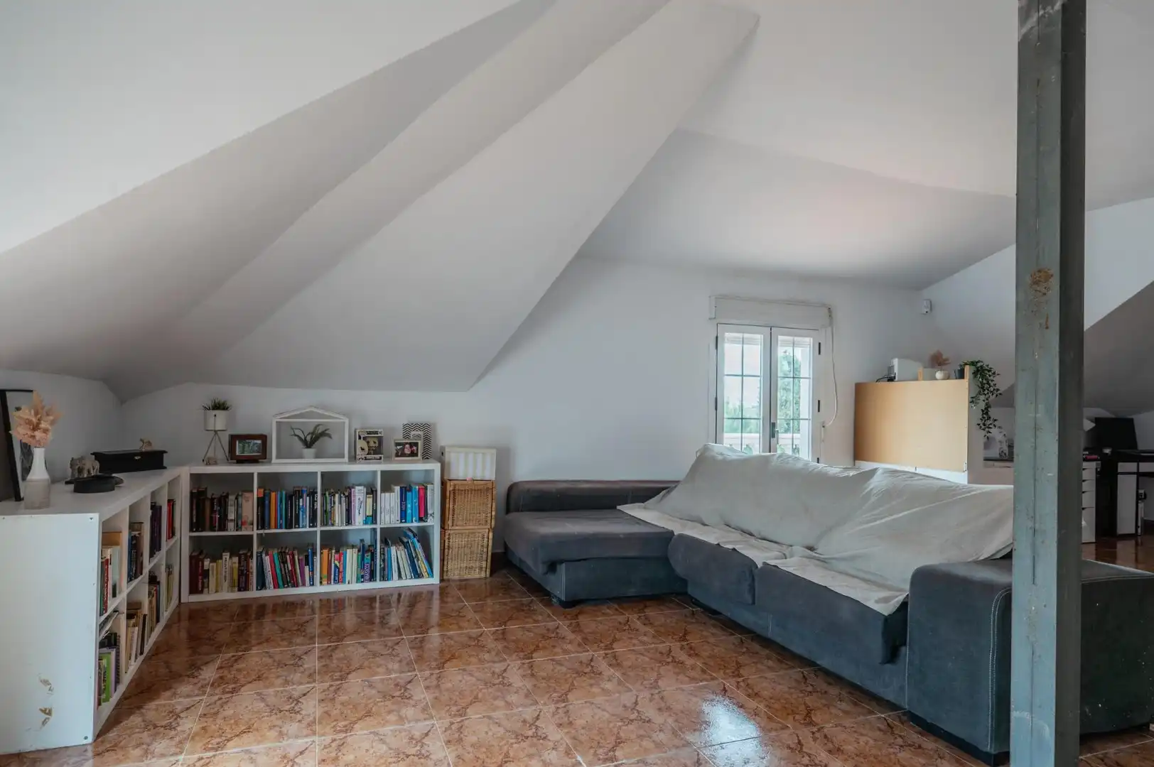 Sala de estar de Casa o chalet en venta en Yeles con Aire acondicionado, Calefacción y Jardín privado