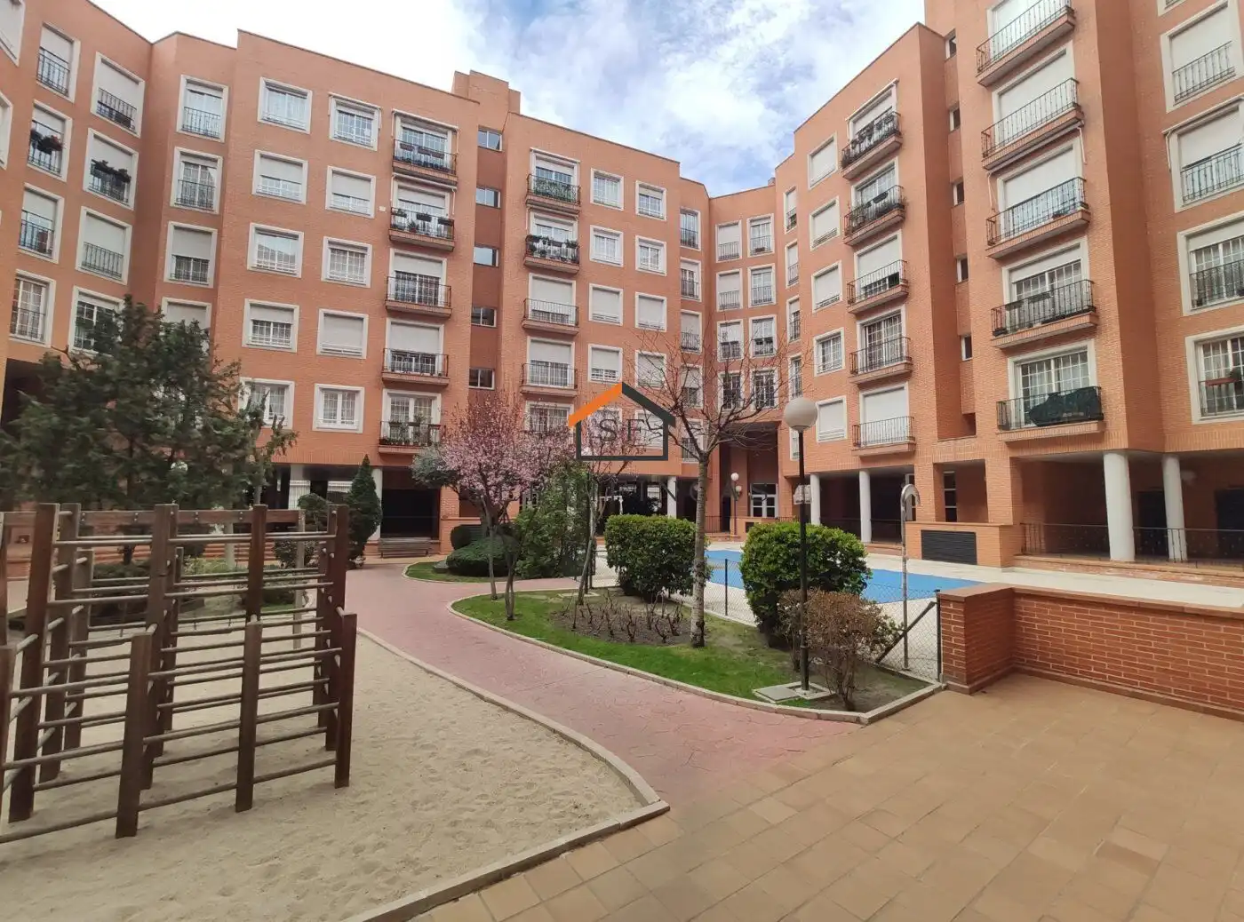 Vista exterior de Pis de lloguer en Madrid amb Aire condicionat, Calefacció i Parquet