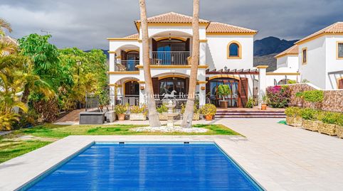 Foto 3 de Casa o xalet en venda a El Almendro, Playa Fañabé Alto, Adeje