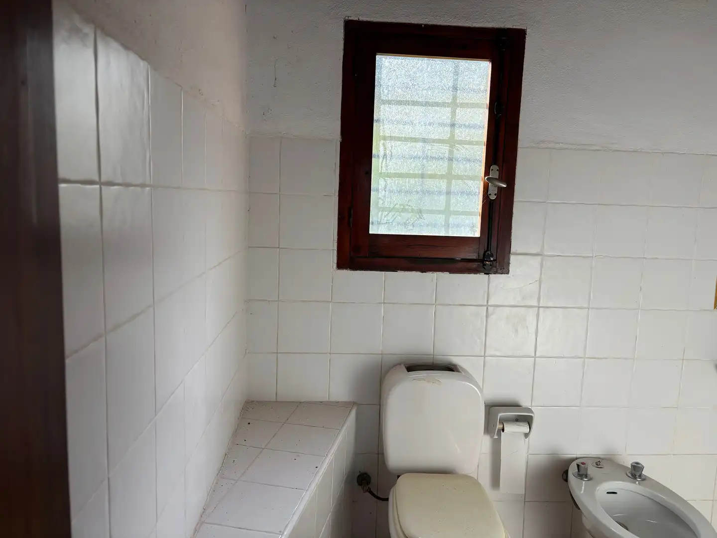 Baño de Finca rústica en venta en Confrides con Jardín privado