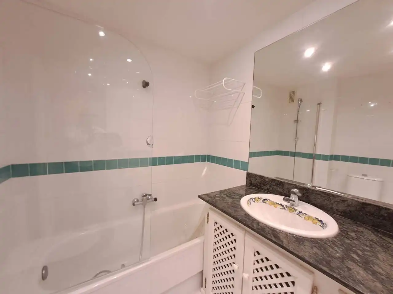 Flat with terrace for sale in Calle Fernán González, imagen 21