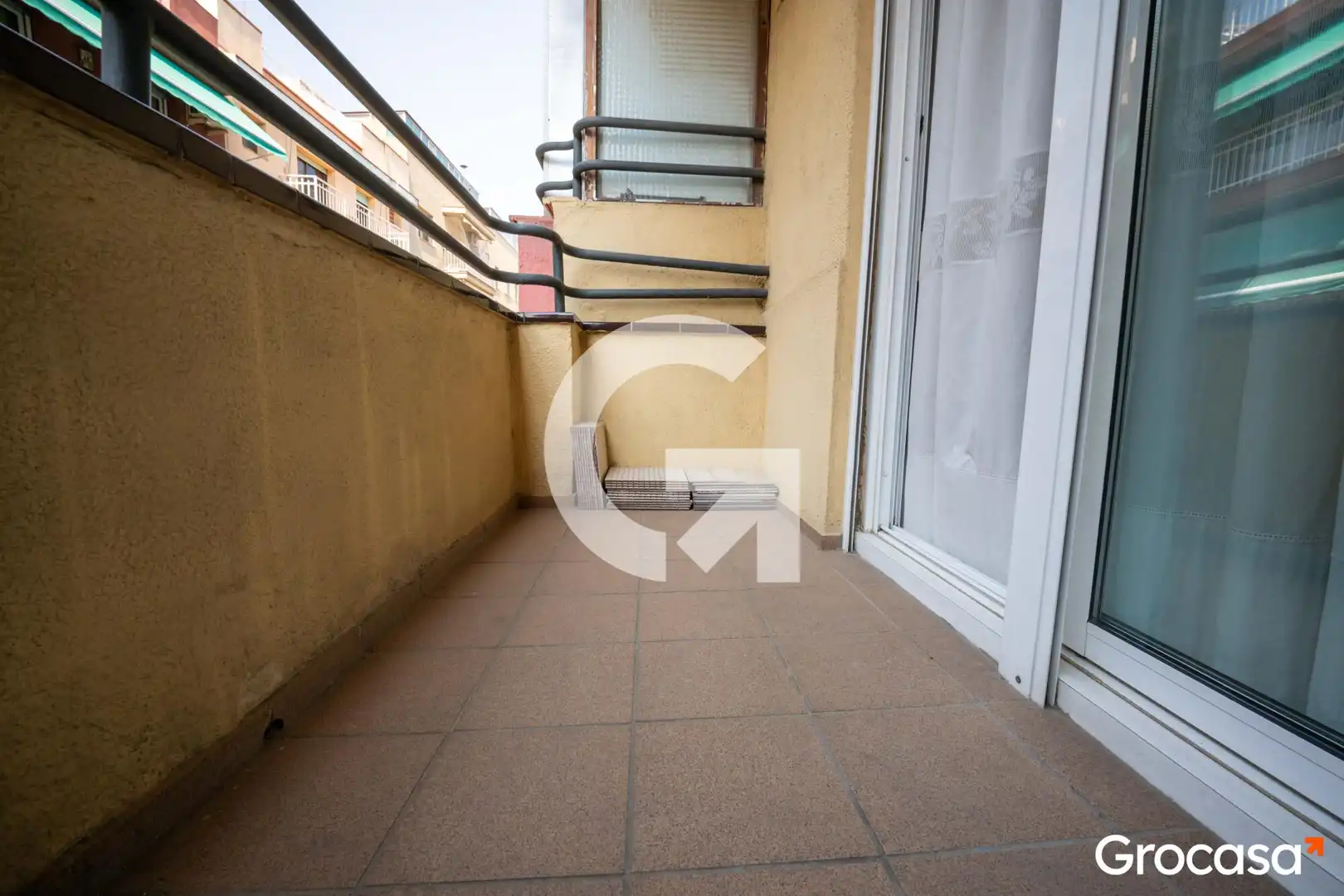 Balcony of Flat for sale in Mataró  with Heating, Oven and TV