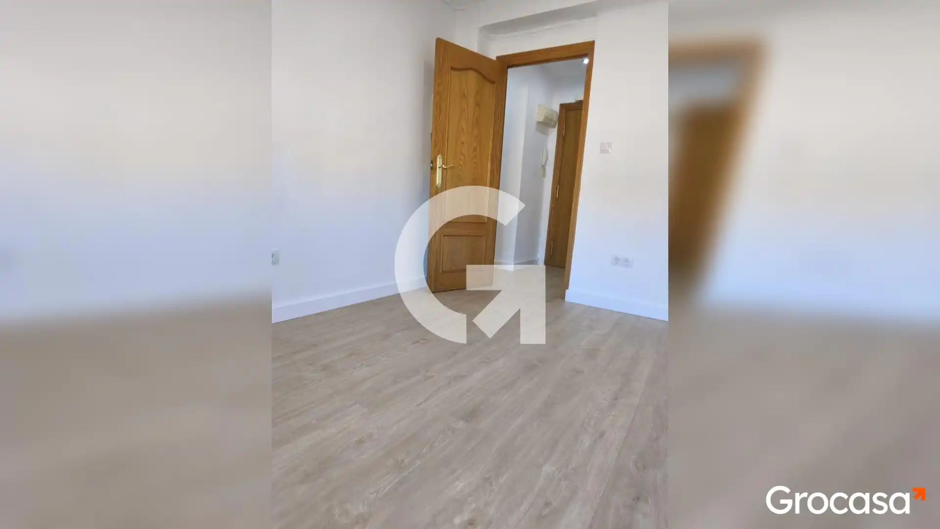 Dormitori de Pis en venda en Paterna amb Forn, Rentadora i Balcó