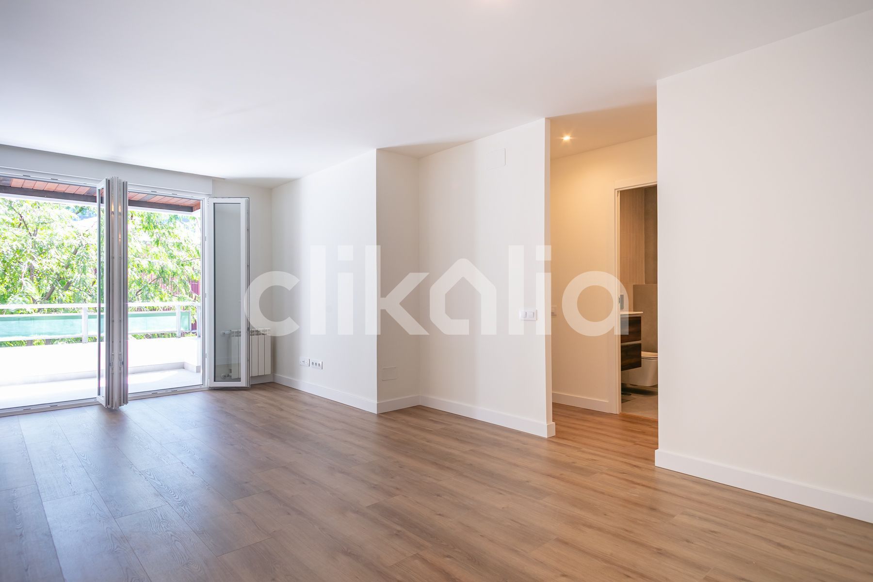 Piso en venta en  Madrid Capital con Aire acondicionado, Calefacción y Terraza