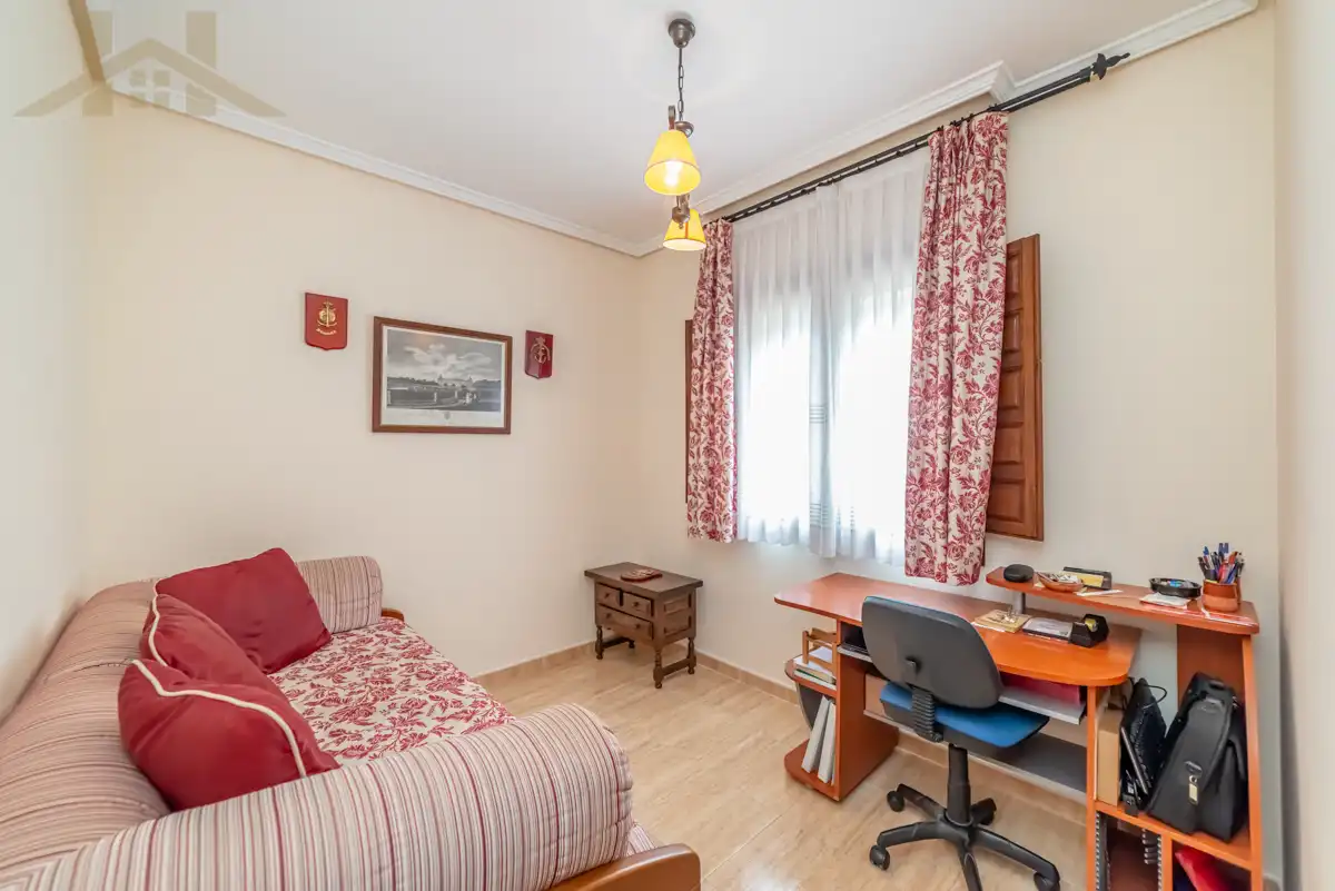 Detached homes for sale in Las Aves
