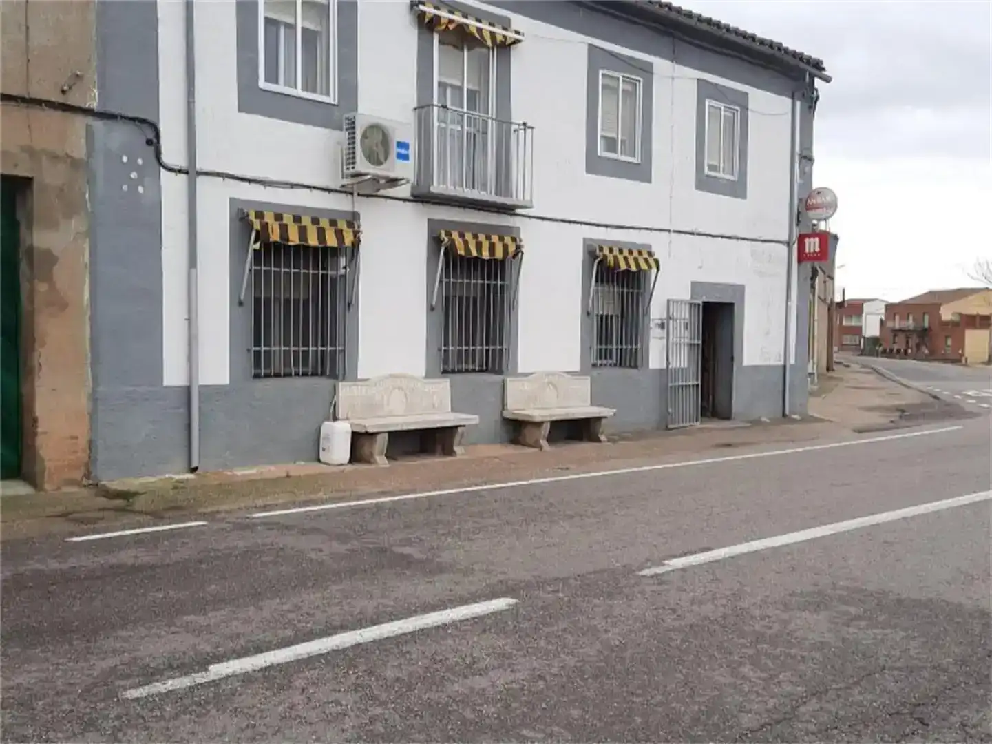 Vista exterior de Casa adosada en venda en Castronuevo, Zamora