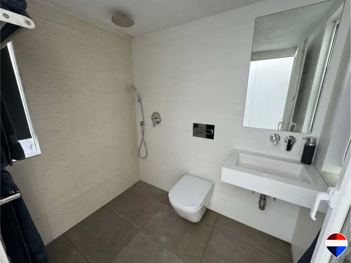 Bathroom of Detached homes for sale in Mairena del Aljarafe  with Air Conditioner, Terrace and Storage room