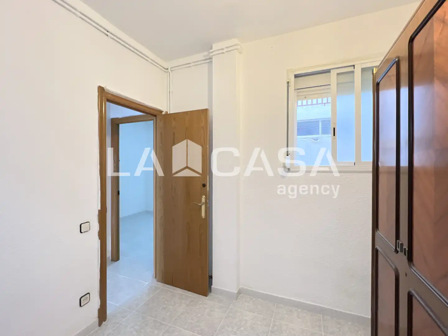 Piso en venta en Badalona con Balcón