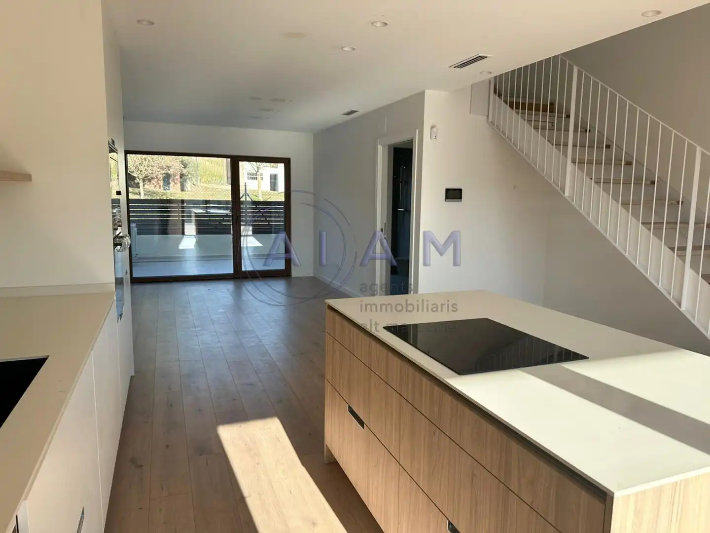 Casa con jardín en venta en Carrer GUIFRÉ PILOS, imagen 4