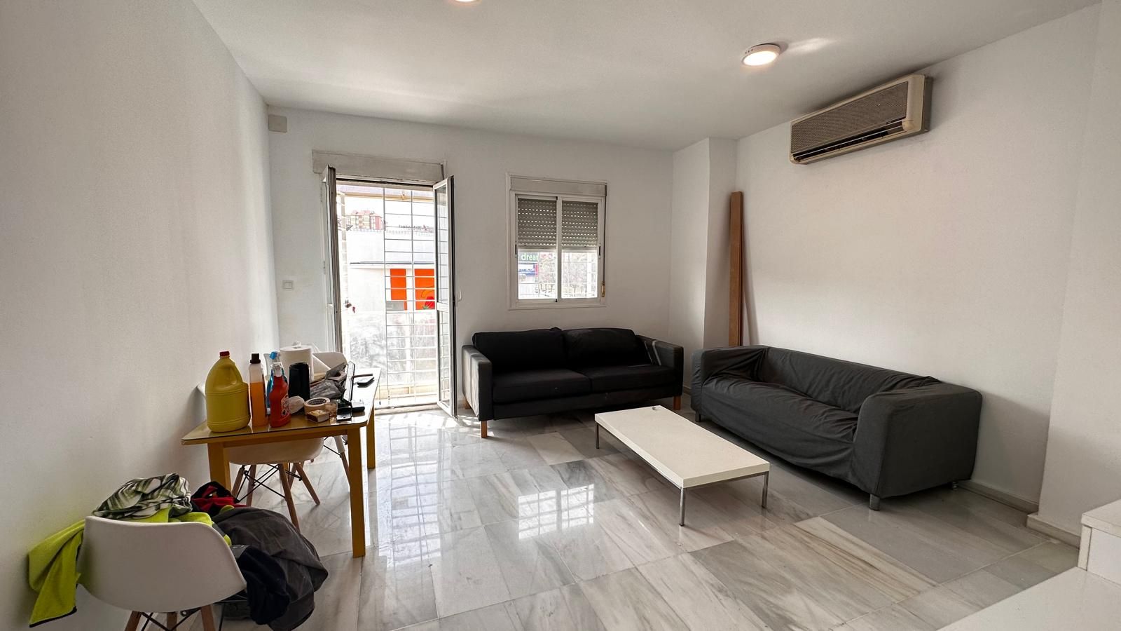 Flat for sale in El Plantinar – Avda. La Paz - El Juncal