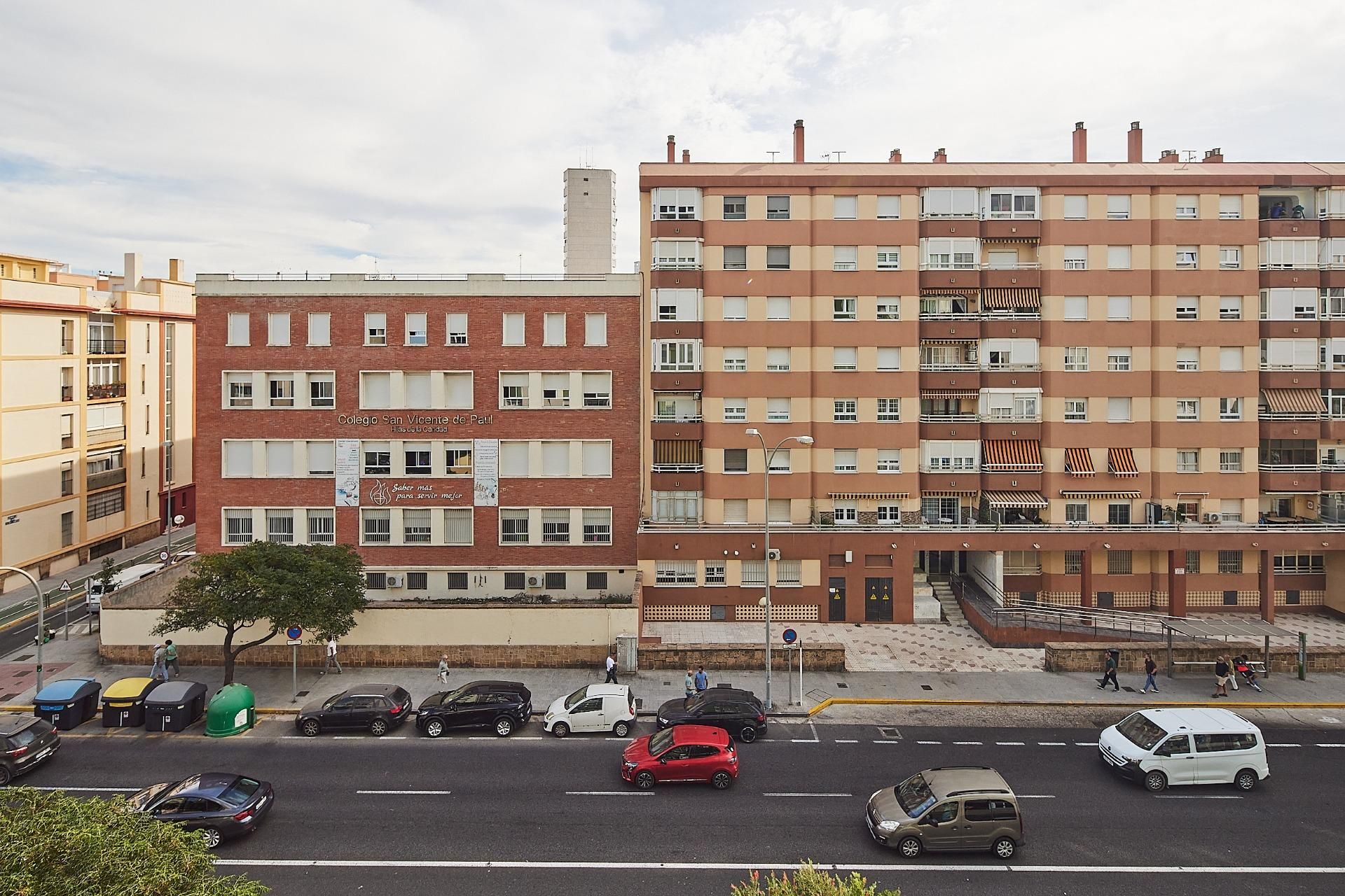 Exterior view of Flat for sale in  Cádiz Capital  with Terrace