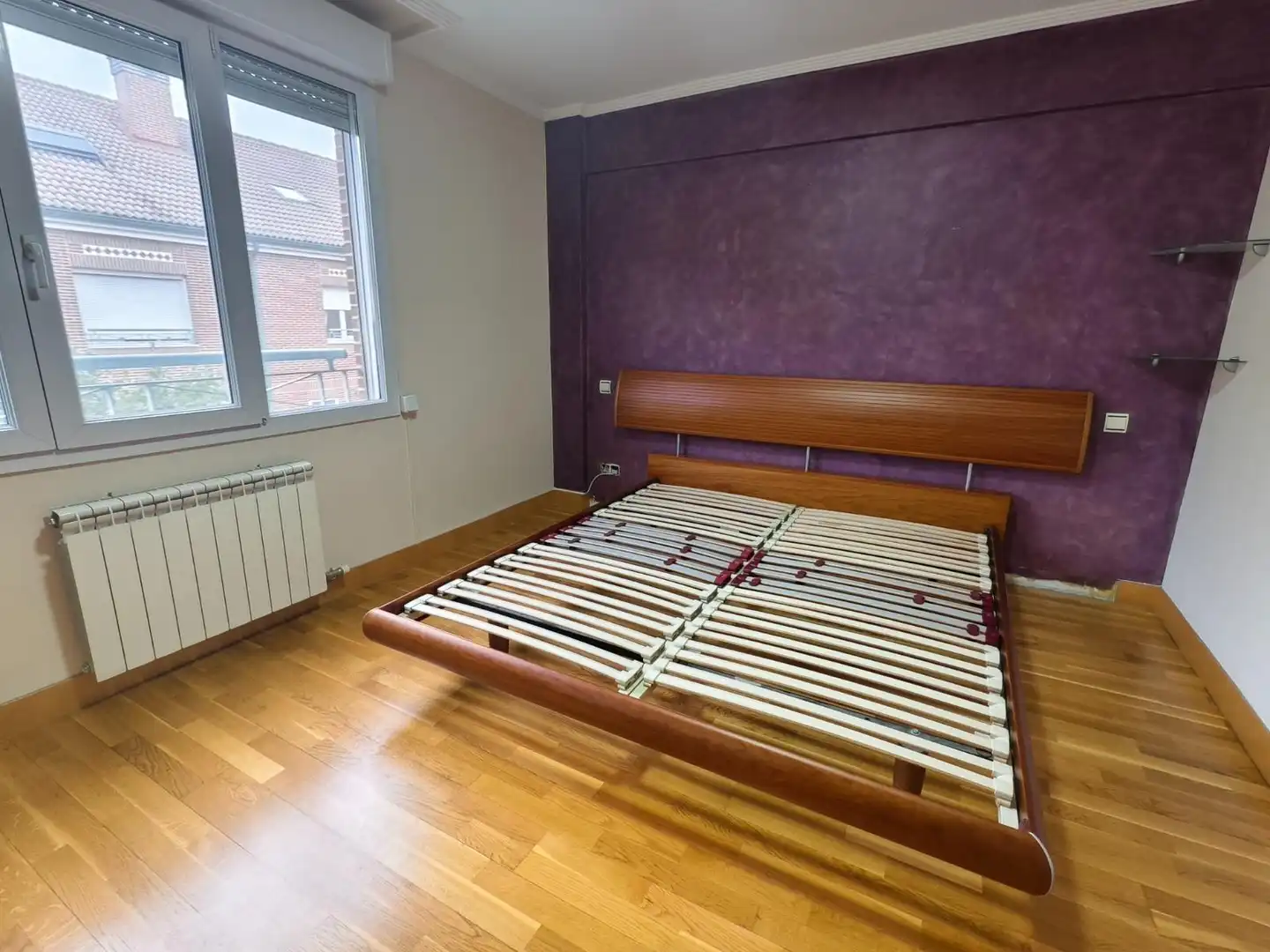 Dormitori de Casa o xalet en venda en Valladolid amb Calefacció i Terrassa