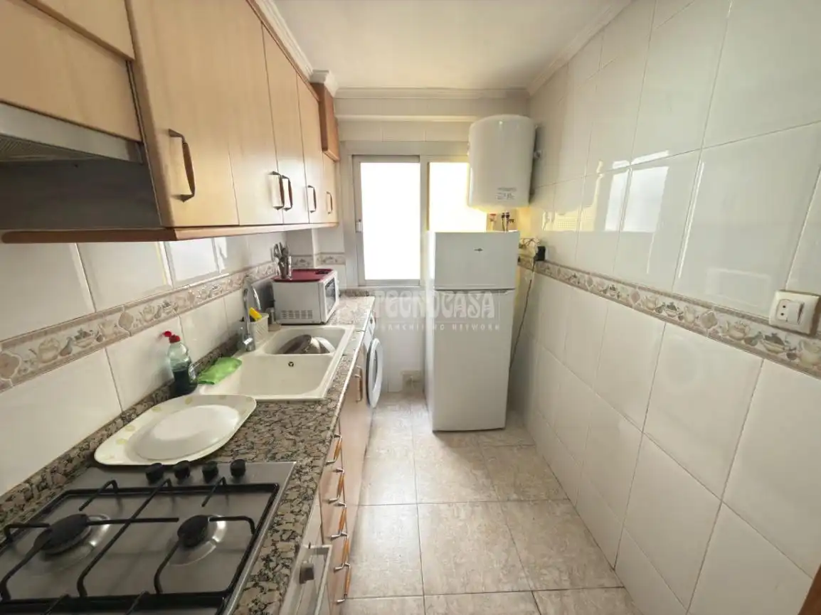 Cuina de Pis en venda en Valencia amb Moblat i Balcó