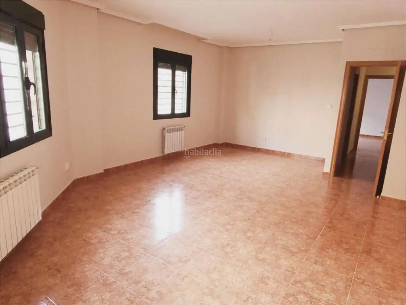 Flat for sale in Calle de la Azucena 12, imagen 2