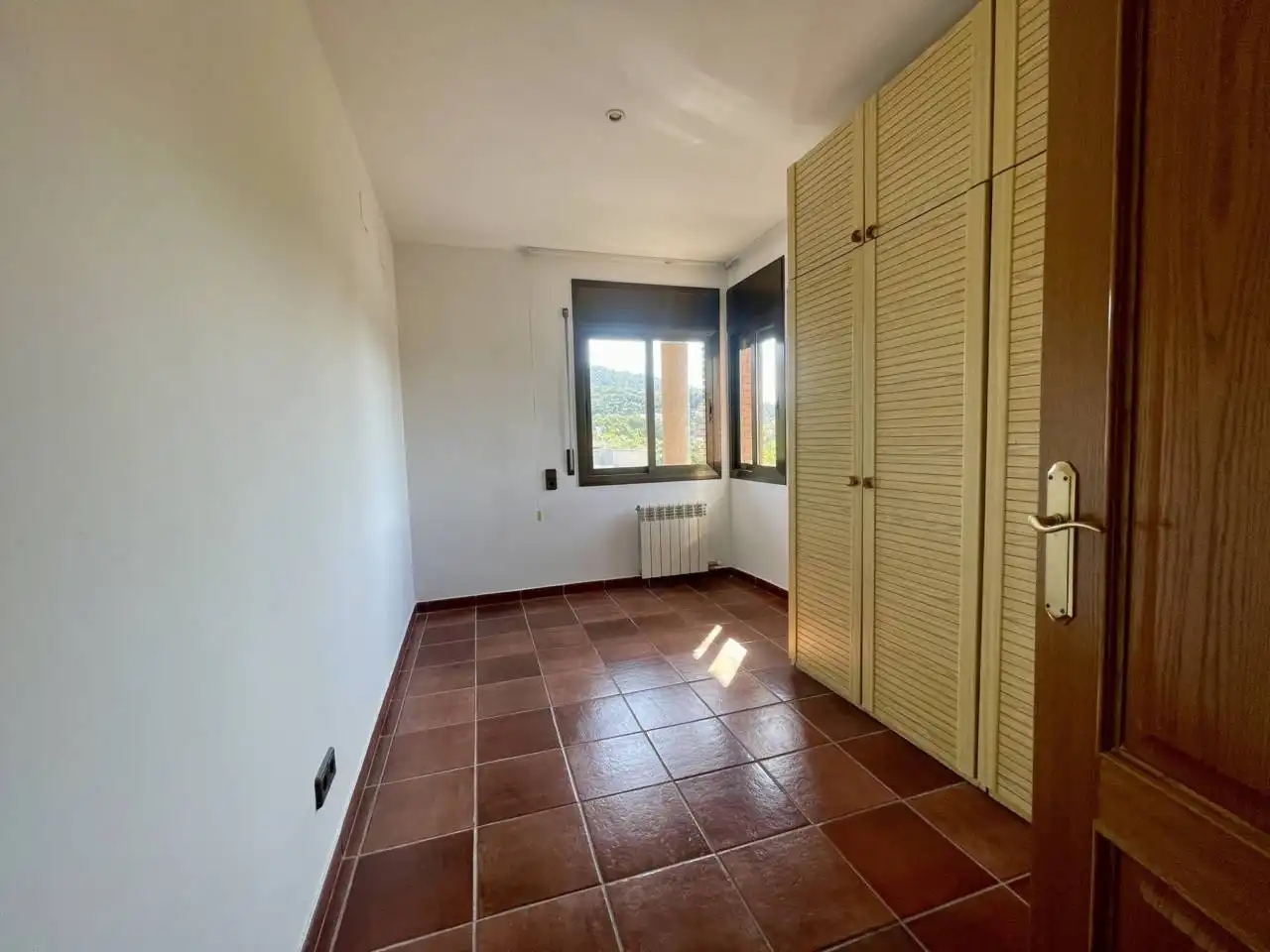 Dormitori de Casa o xalet de lloguer en Matadepera amb Calefacció, Jardí privat i Terrassa