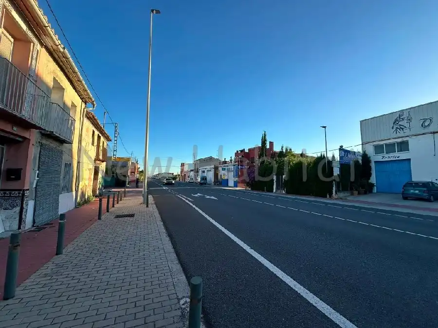 Local comercial en venta en Carrer Camí Real, imagen 10