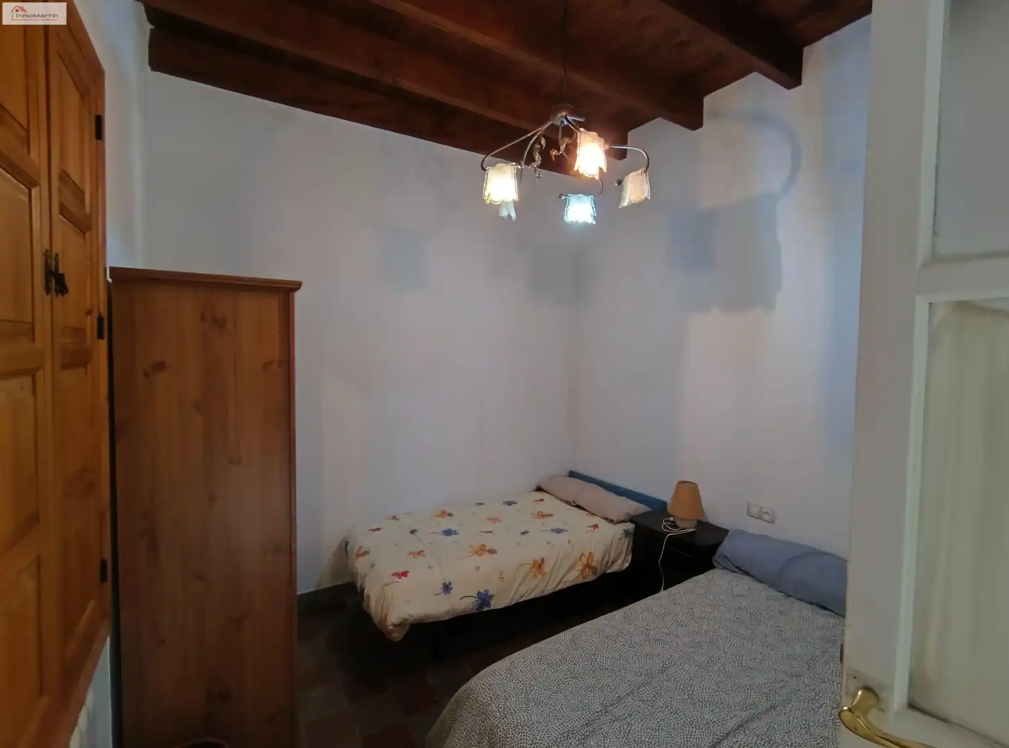 Habitación de Casa adosada en venta en Almadén de la Plata con Aire acondicionado, Calefacción y Terraza