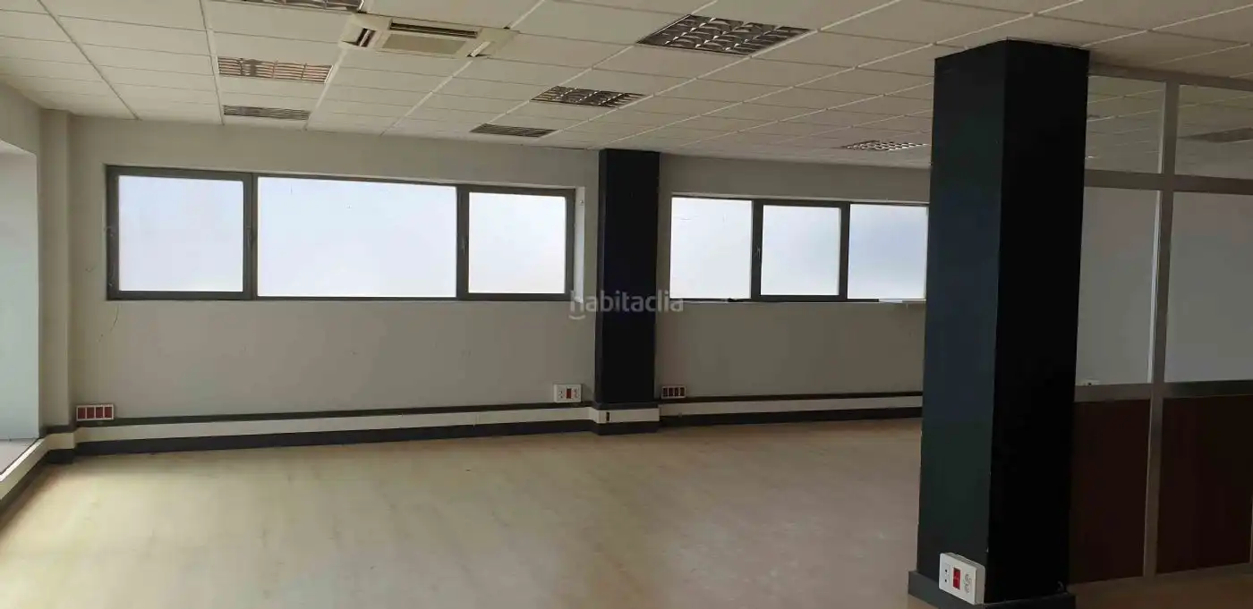 Bureau avec ascenseur à vendre à Calle de Francisco Aritio 115, imagen 4