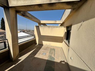 Piso en venta en Avenida de Jun 8