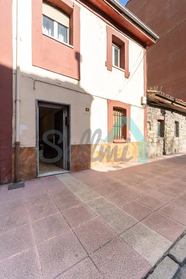 Exterior view of Detached homes for sale in Mieres (Asturias)  with Heating