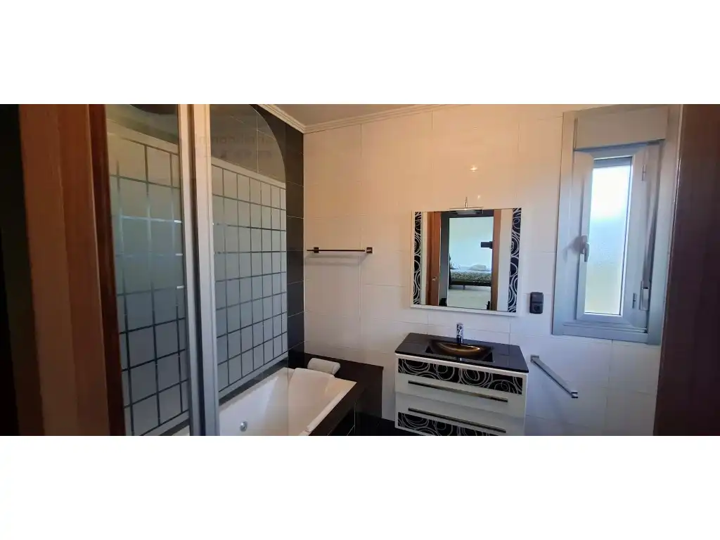 Bathroom of Houses for sale in Lalín