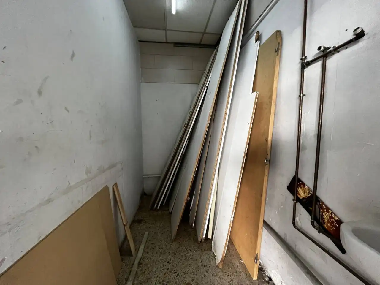Local de lloguer a Calle Coronel Sanfeliu, 54, Estruch - Eixample