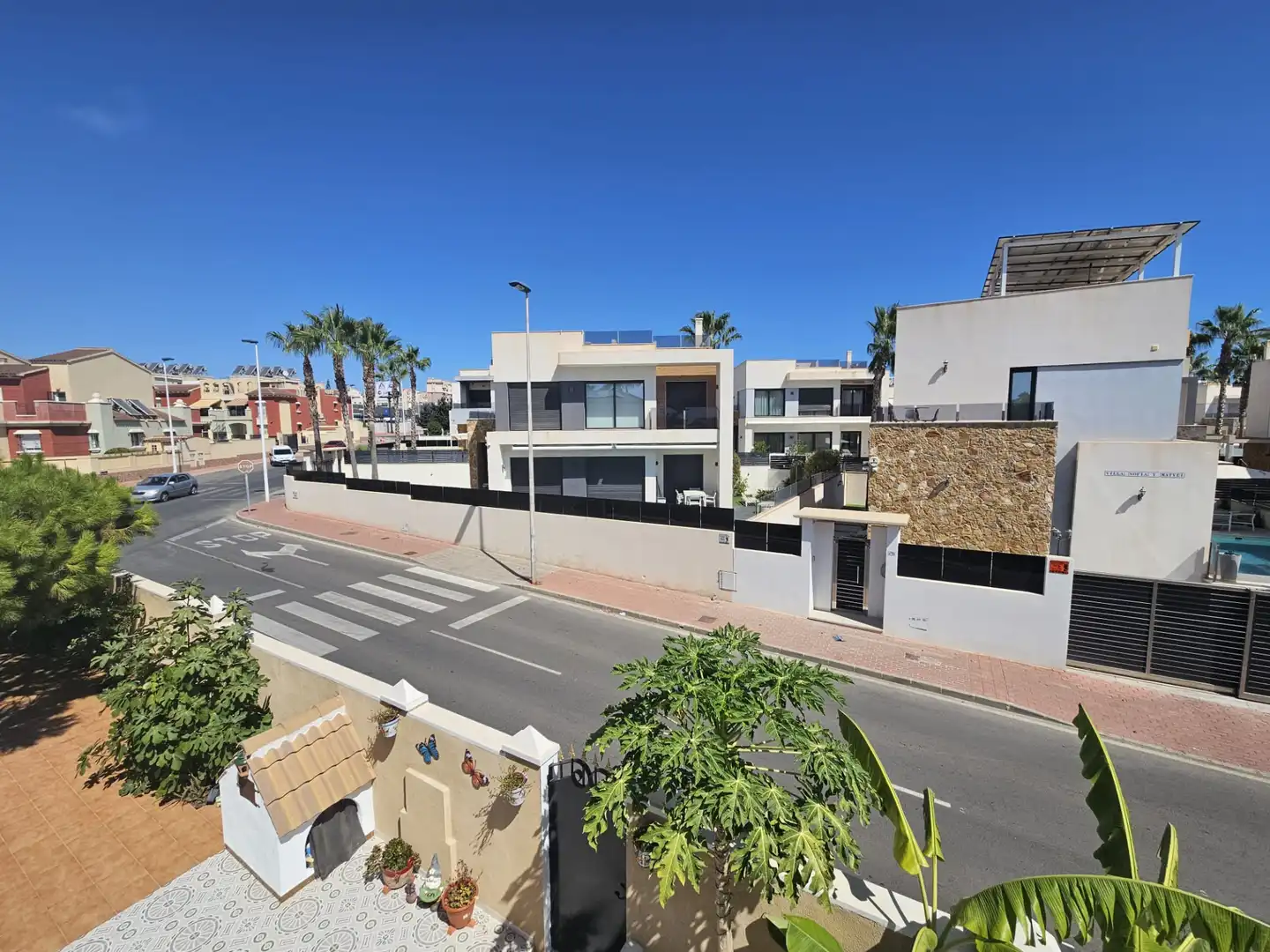 Vista exterior de Casa o chalet en venta en Torrevieja con Aire acondicionado, Jardín privado y Terraza