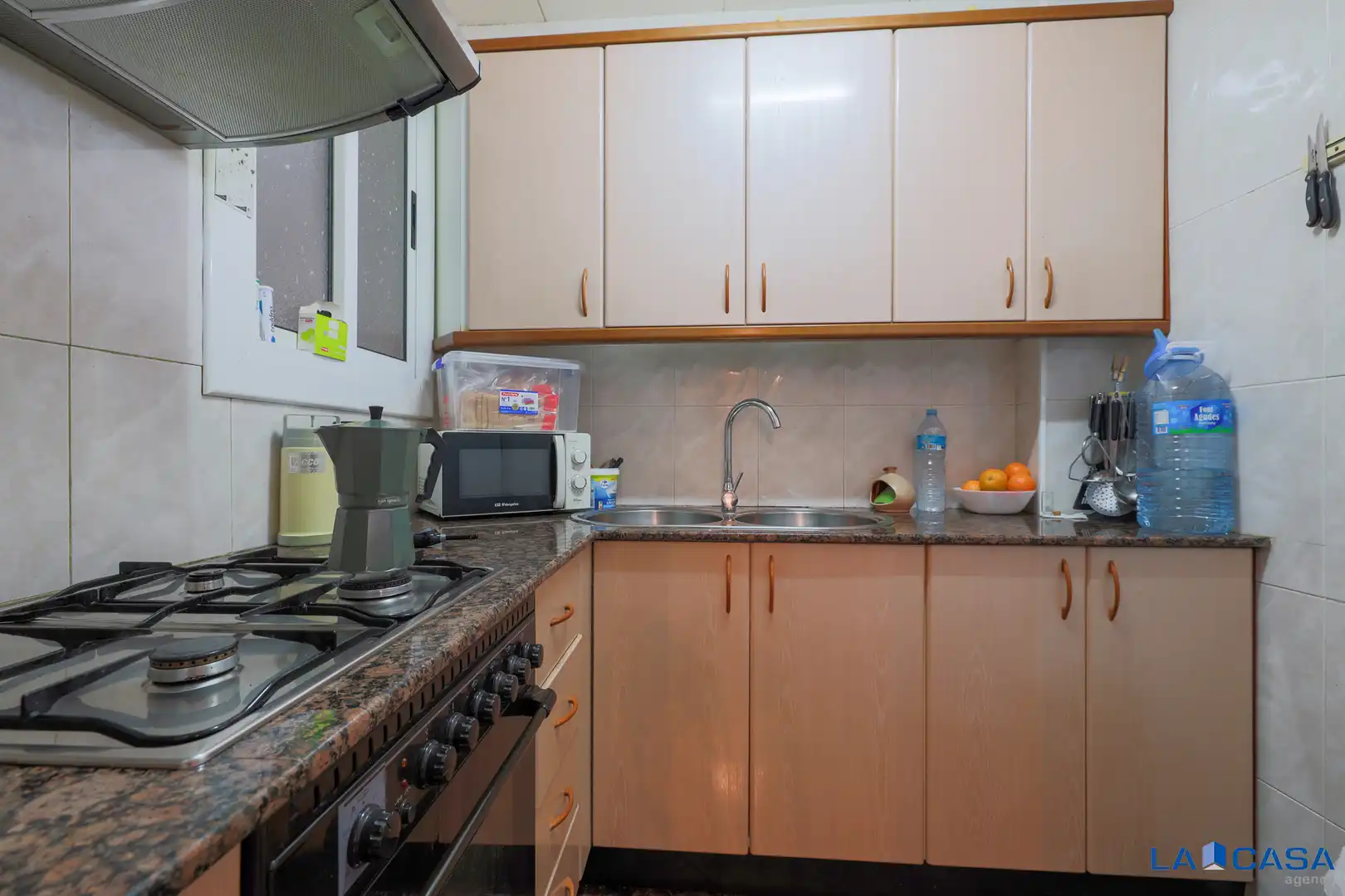 Appartamento con terrazza in vendita a Carrer de l'Om, imagen 3