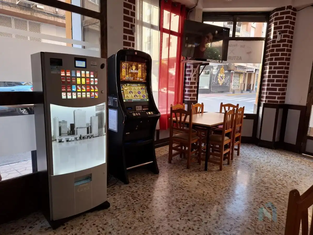 Local comercial en venda a Asturias 3, imagen 3
