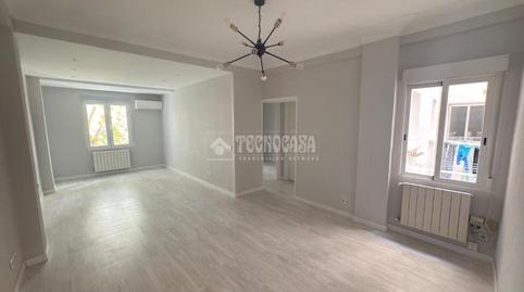 Foto 2 de Pis de lloguer a Fuente del Berro, Madrid