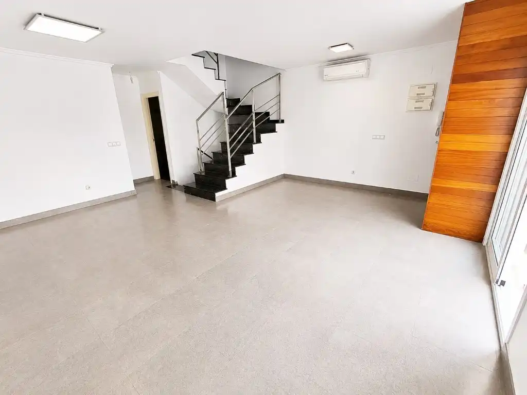 Casa adosada en venta en Bellreguard con Terraza