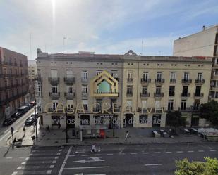 Exterior view of Duplex to rent in  Valencia Capital  with Air Conditioner, Heating and Oven