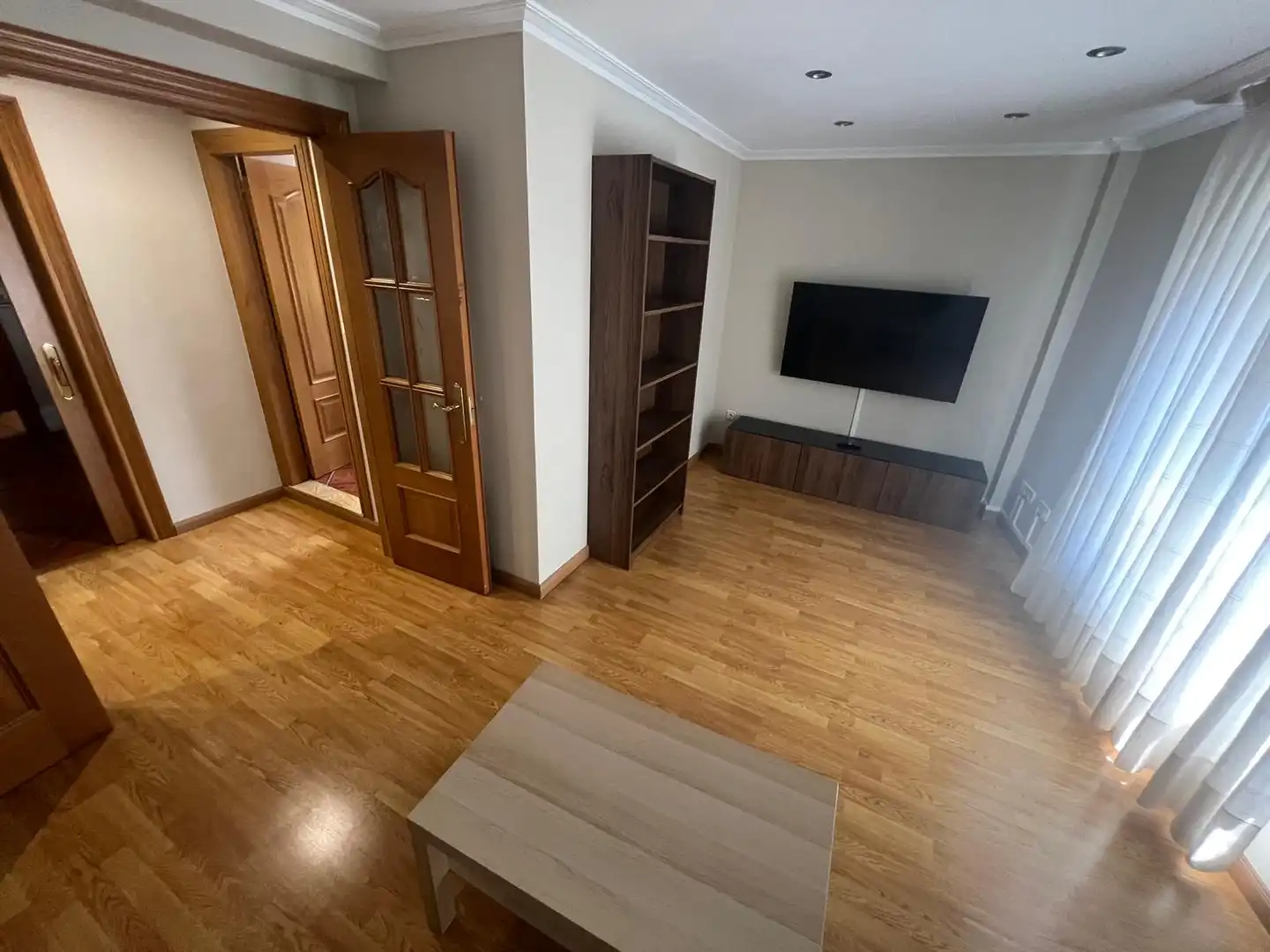 Sala d'estar de Pis en venda en Gijón  amb Parquet i Alarma