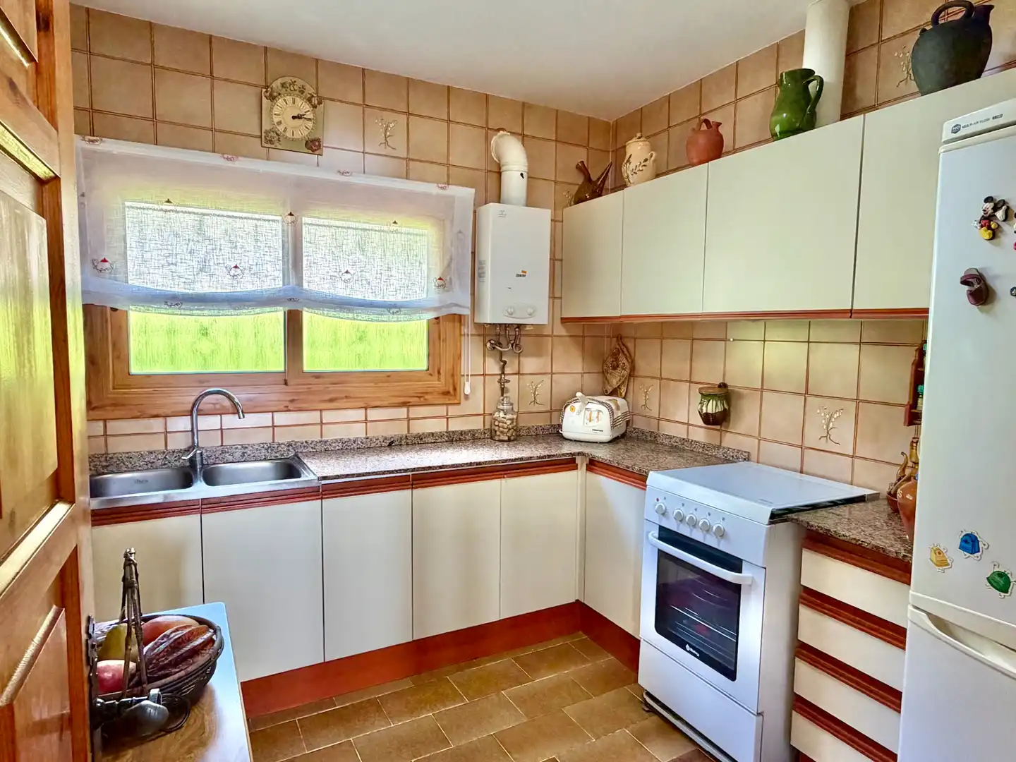 Cuina de Casa o xalet en venda en Lloret de Mar amb Aire condicionat, Jardí privat i Terrassa