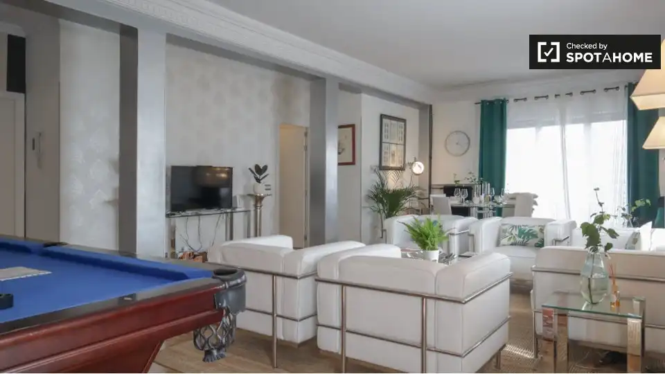 Flat for rent in Castilla