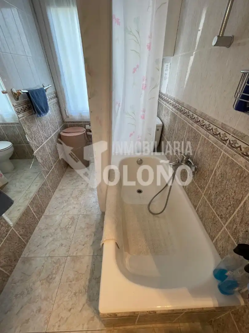 Bathroom of Houses for sale in Labastida / Bastida  with Heating, Private garden and Terrace