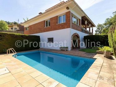 Casa amb piscina en venda a DR. FLEMING