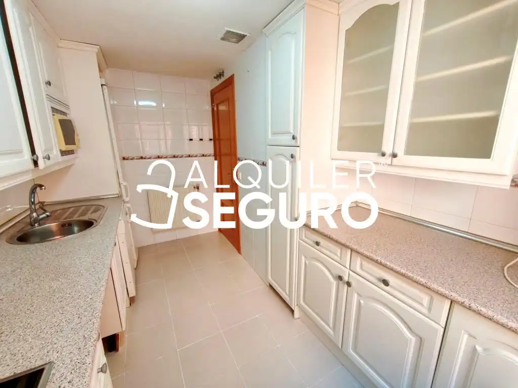 Kitchen of Flat for rent in Móstoles  with Air Conditioner, Heating and Terrace