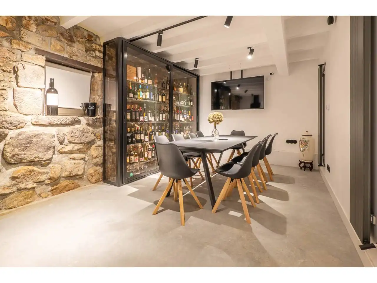 Menjador de Casa o xalet en venda en Donostia - San Sebastián  amb Aire condicionat, Calefacció i Jardí privat