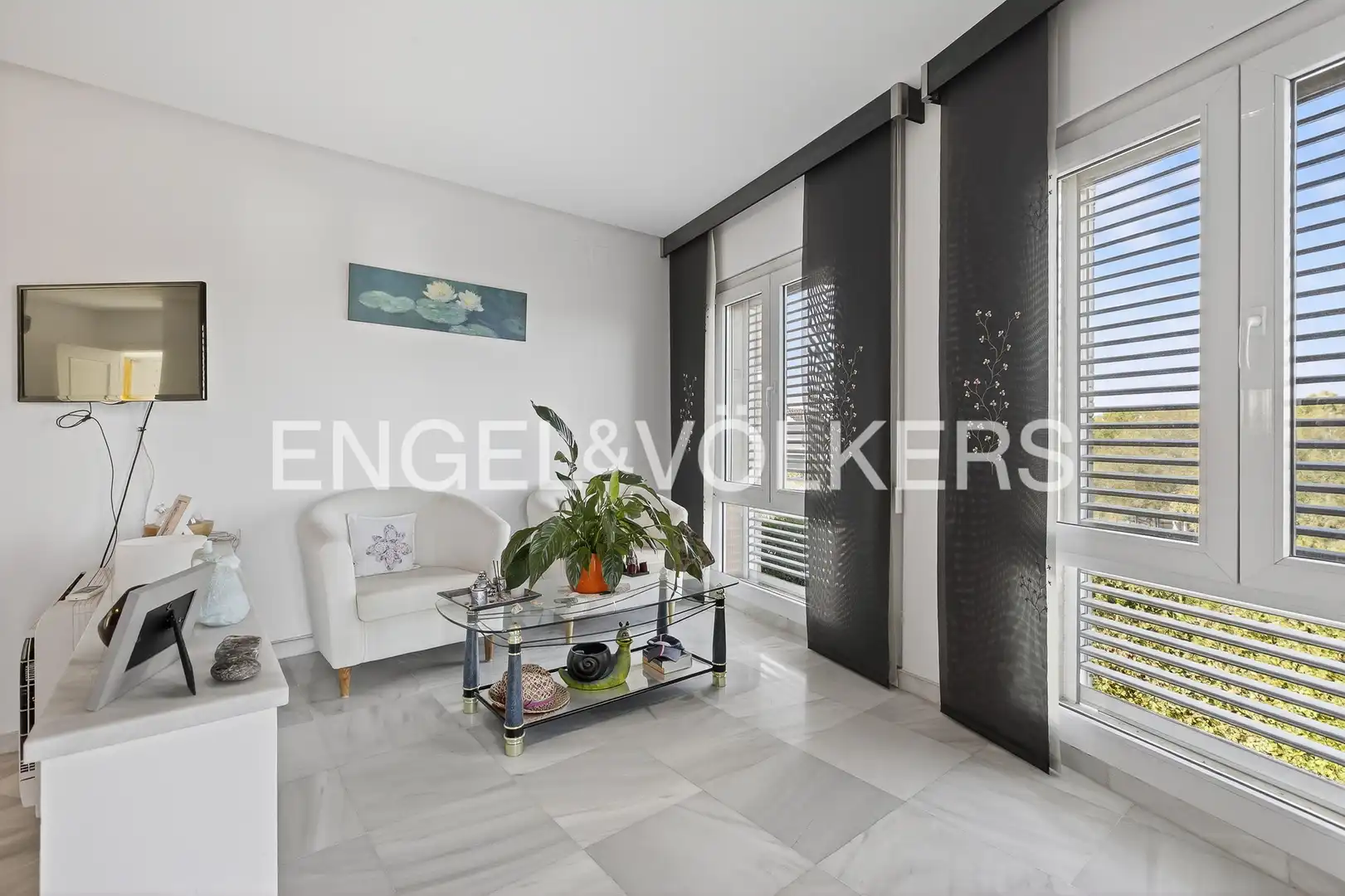 Houses for sale in Dos Hermanas  with Air Conditioner, Heating and Private garden