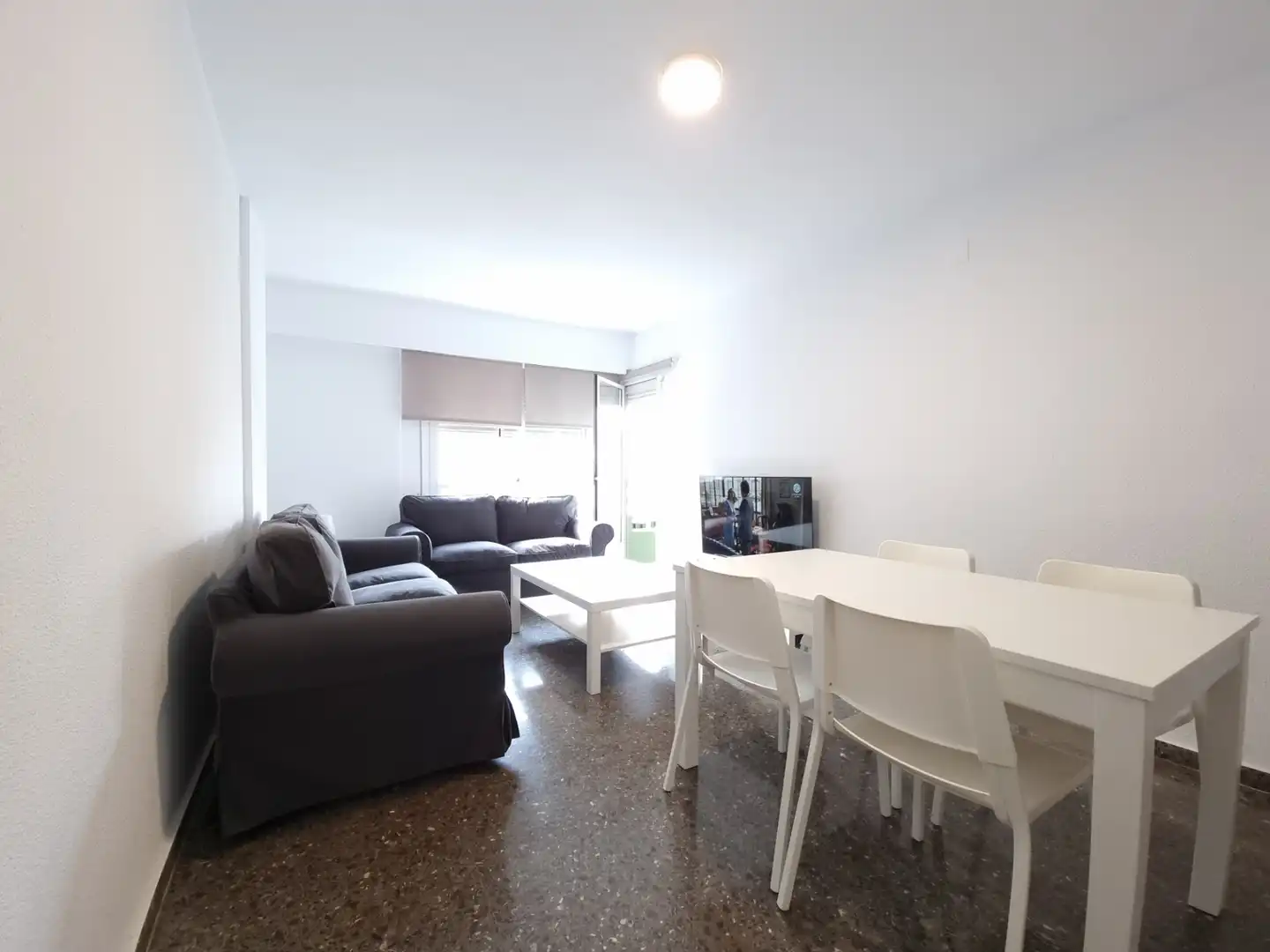 Sala d'estar de Pis de lloguer en Valencia amb Terrassa, Moblat i Forn