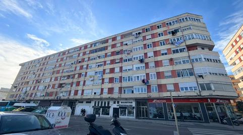 Foto 2 de Pis en venda a Calle Pintor Varela, Inmobiliaria - Barreda, Torrelavega