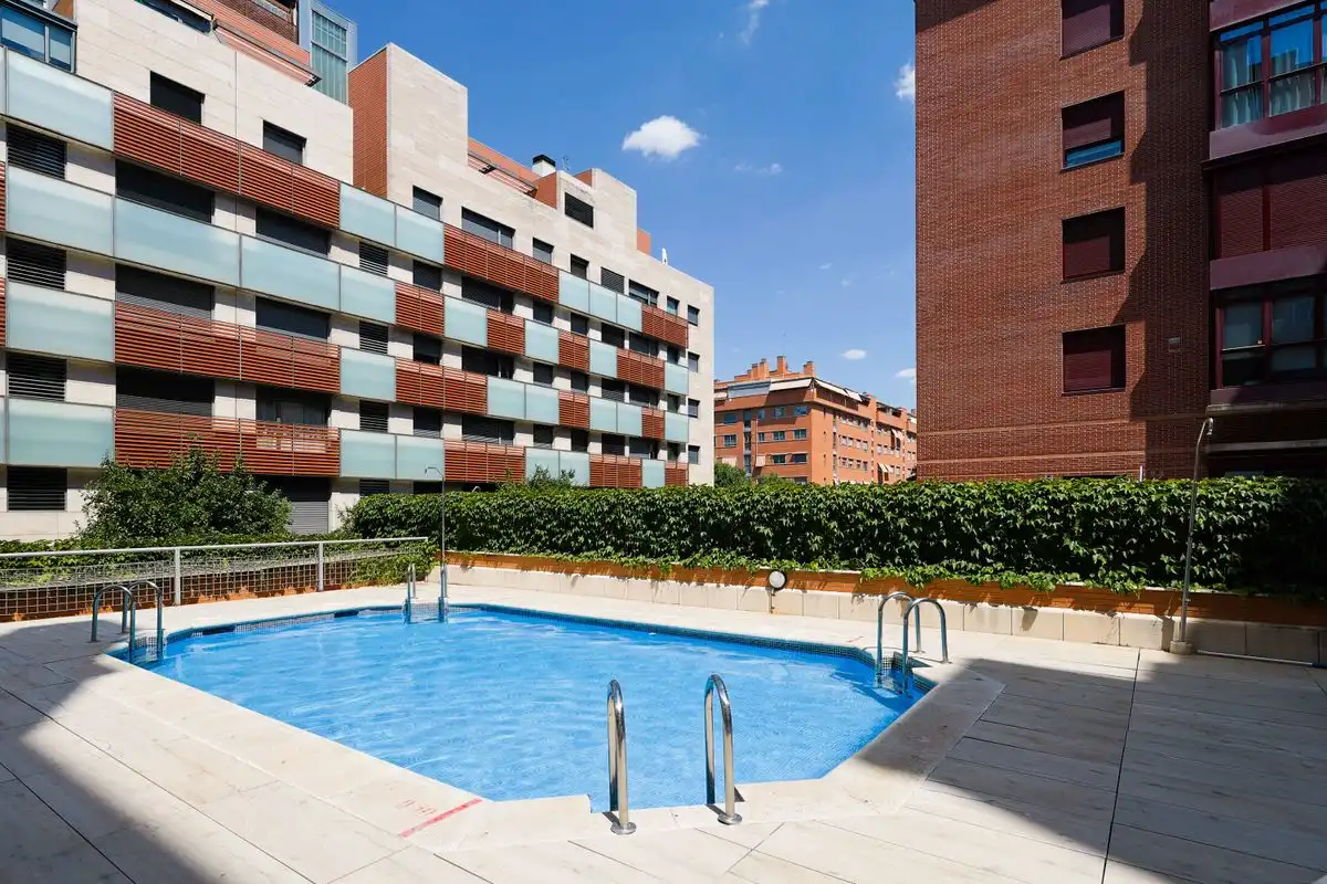 Flat with pool for sale in C. de Américo Castro, imagen 33