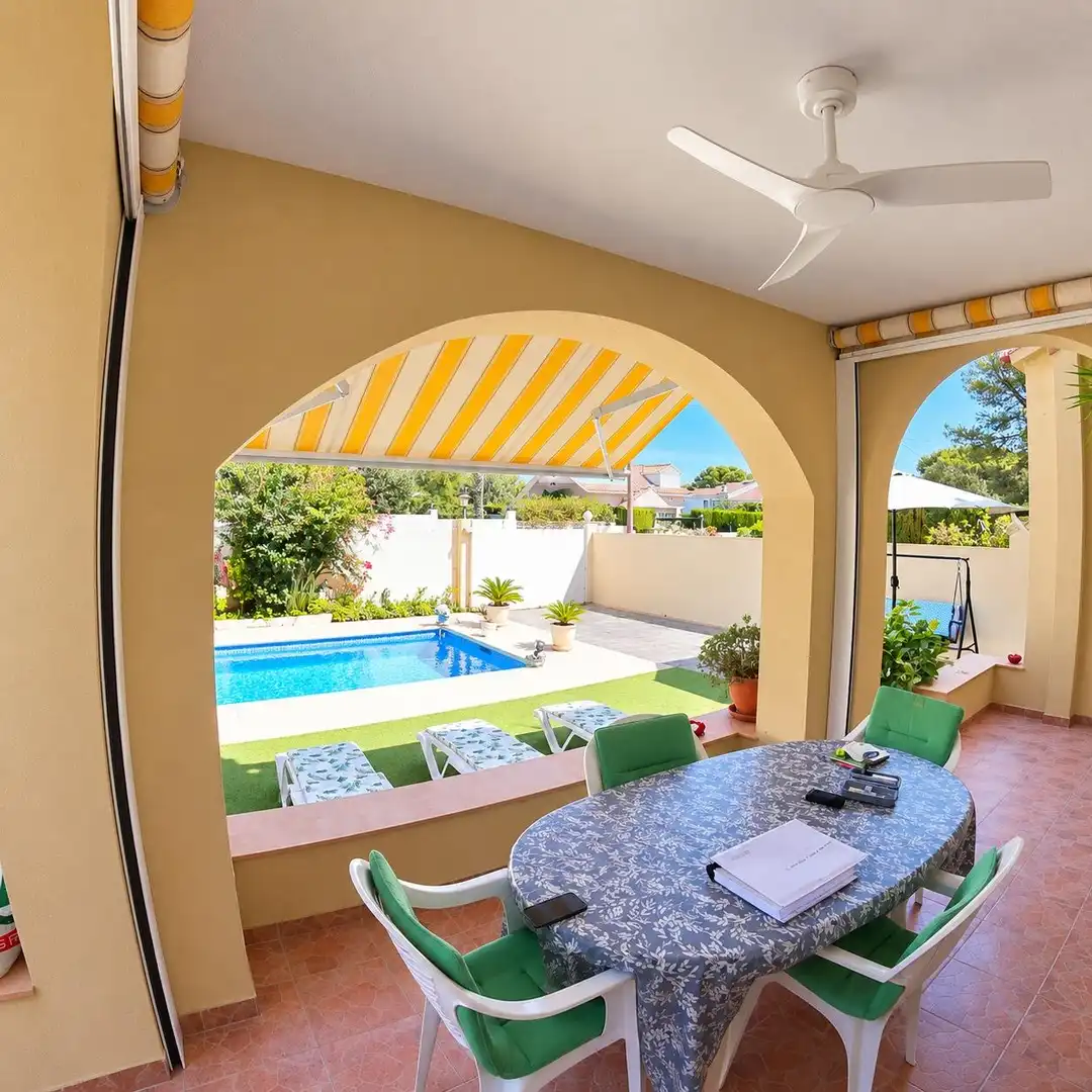 Villa avec piscine à vendre à Les Tres Cales, imagen 6