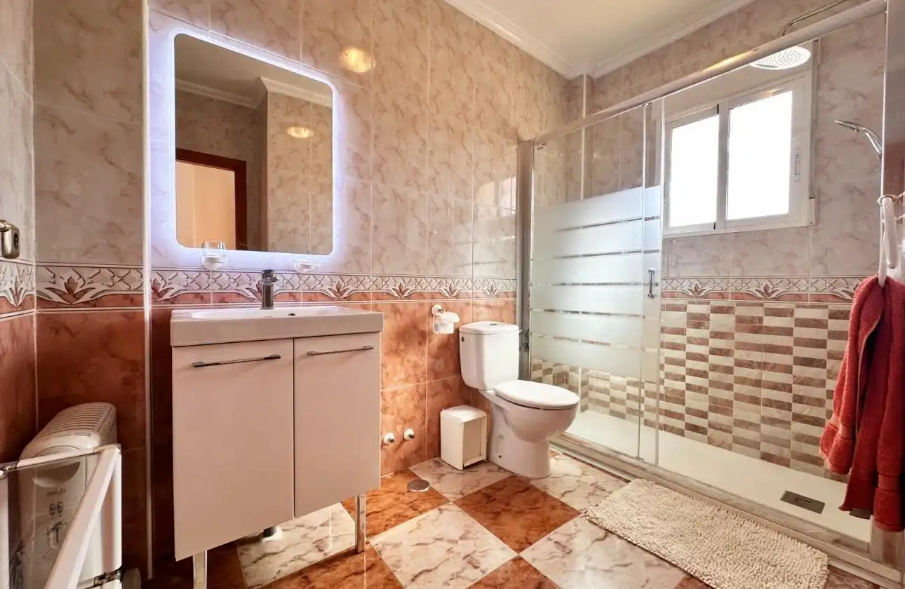 Casa pareada con piscina en venta en Calle Calle Caliza, imagen 30